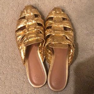 THE ROW Capri Woven Snakeskin Mule Slide, Gold